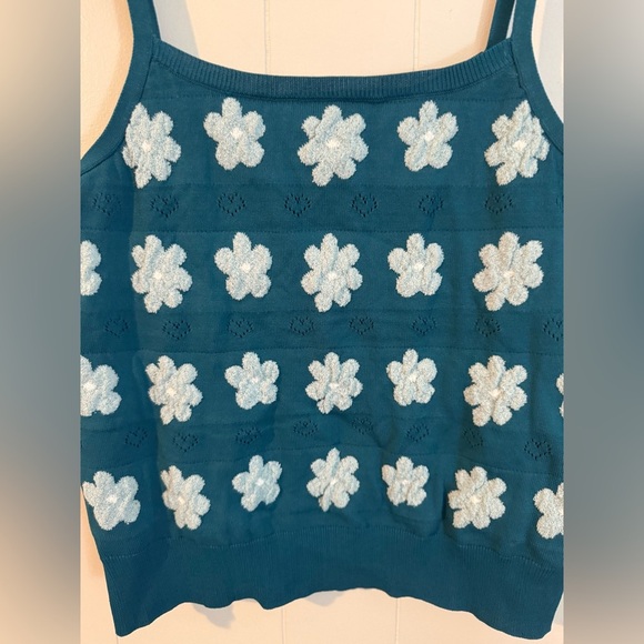 Lea & Viola Anthropologie Tank Top Women’s Medium Blue Daisy Knit Boho Preppy - Picture 2 of 9